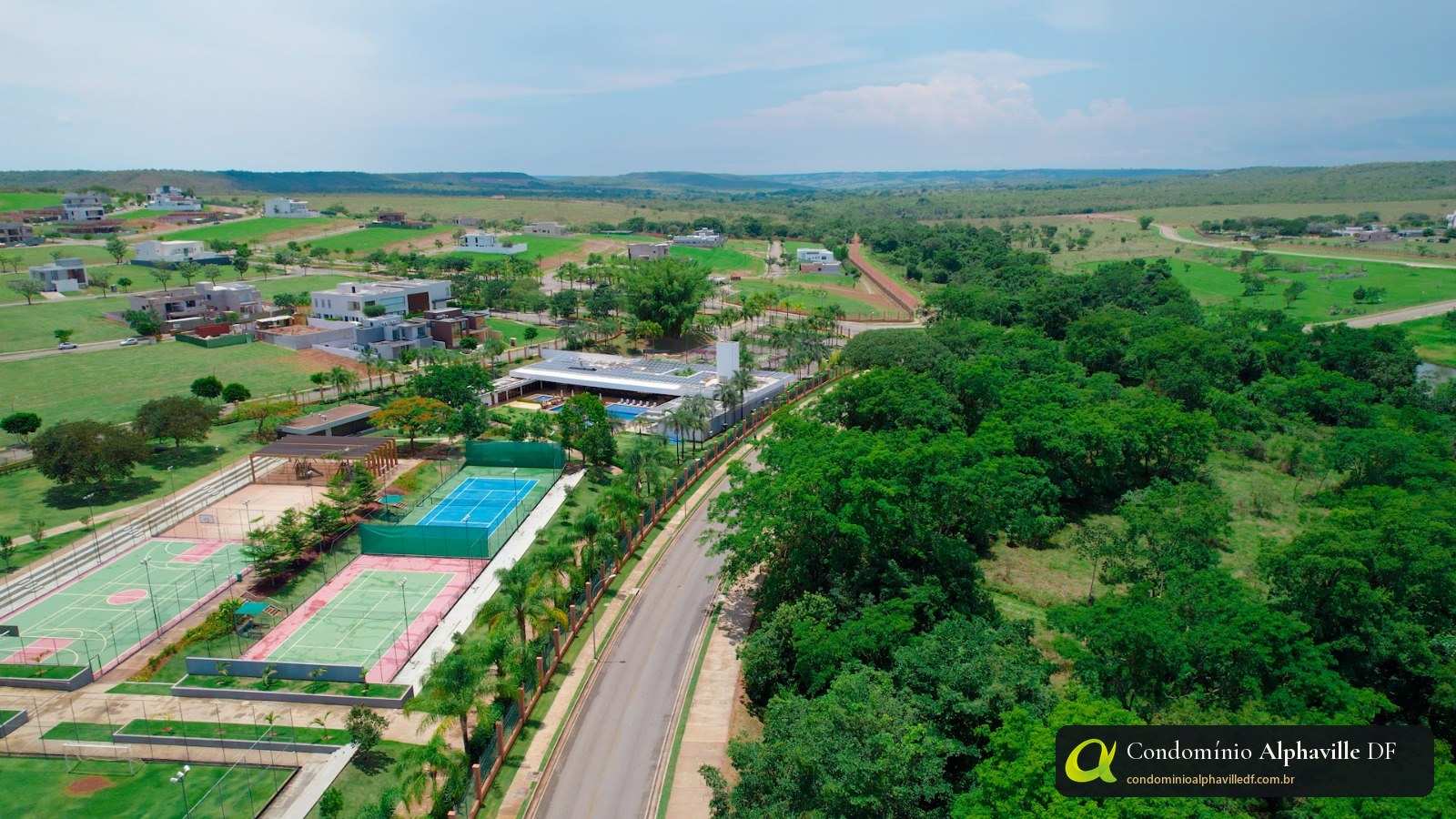 Vista aérea del Condominio Alphaville Brasília con más de 20 millones de metros cuadrados